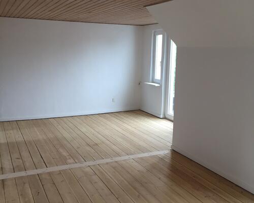 4 værelses lejlighed i Løsning