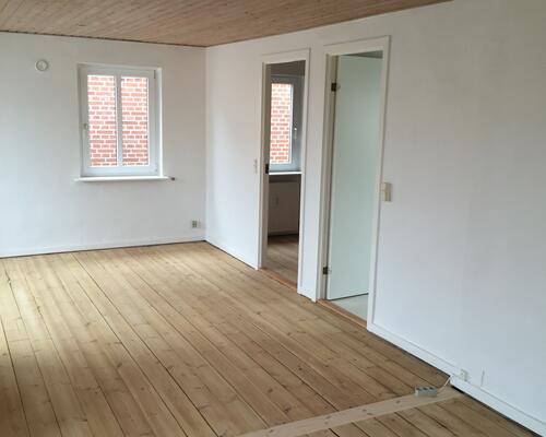 4 værelses lejlighed i Løsning