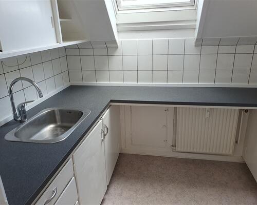 1 vær. lejlighed centralt i Stege by