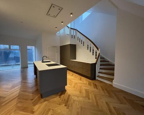 Flot og unik 3-værelses lejlighed i Aarhus C