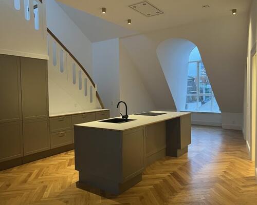 Flot og unik 3-værelses lejlighed i Aarhus C