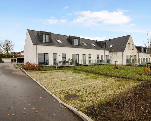 149 m2 rækkehus med fremragende udsigt og lækre fællesarealer<br>