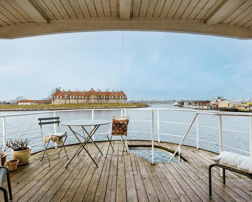 Super flot og smagfuldt møbleret husbåd | København K