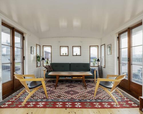 Super flot og smagfuldt møbleret husbåd | København K