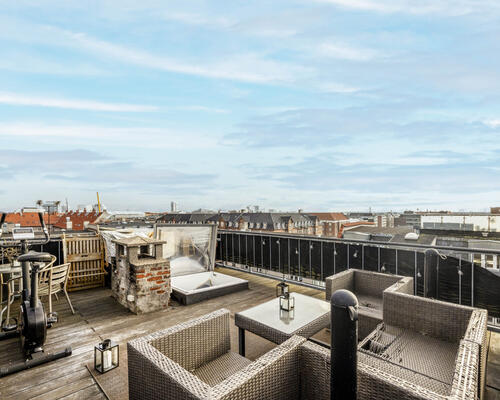 Penthouse med privat tagterrasse | København Ø.