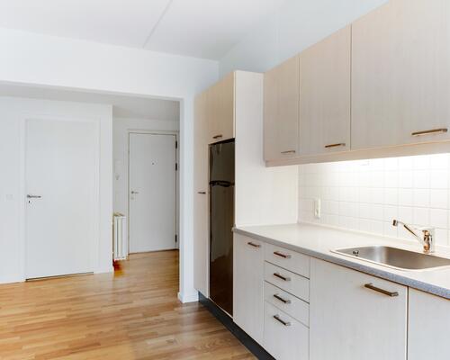 Slingrer ned af vestergade ...