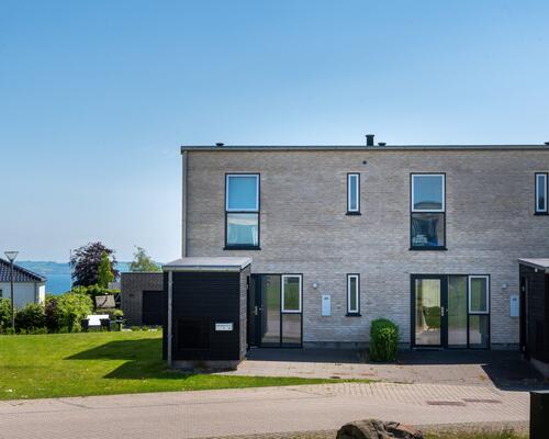 Skønt 3-værelses rækkehus i to plan