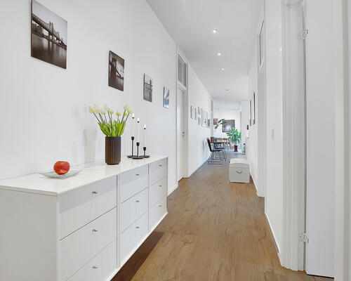 Eksklusiv 4-værelses lejlighed med to store altaner