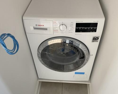 Nyrenoveret 2-værelses lejlighed