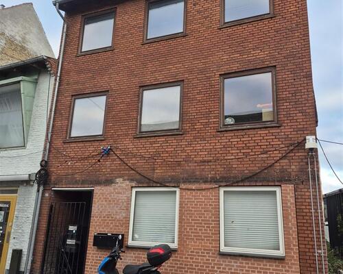 God og velindrettet lejlighed centralt beliggende 2-værelses lejlighed