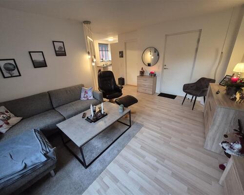 God og velindrettet lejlighed centralt beliggende 2-værelses lejlighed