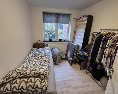 God og velindrettet lejlighed centralt beliggende 2-værelses lejlighed