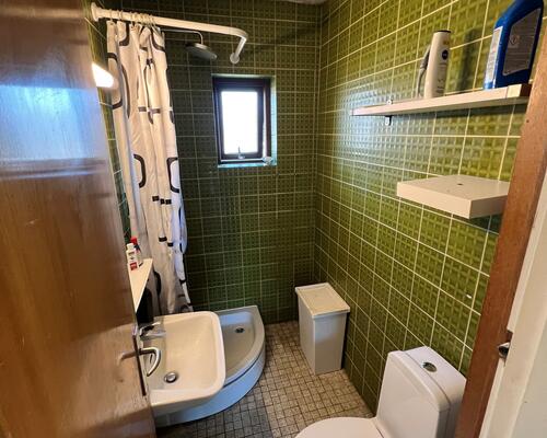 Værelse med egen privat terrasse