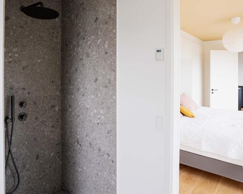 Rummelig og moderne villa i Værløse