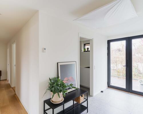 Rummelig og moderne villa i Værløse