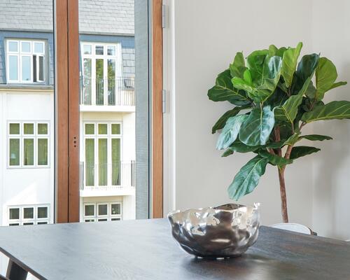 IKKE DELEVENLIG FOR UNGDOMSGRUPPER