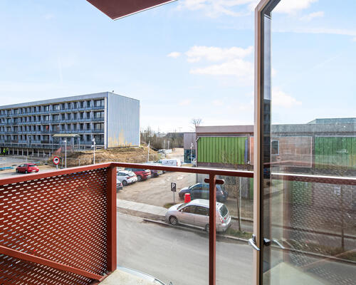 Flot 3-værelses lejlighed i Zebra House