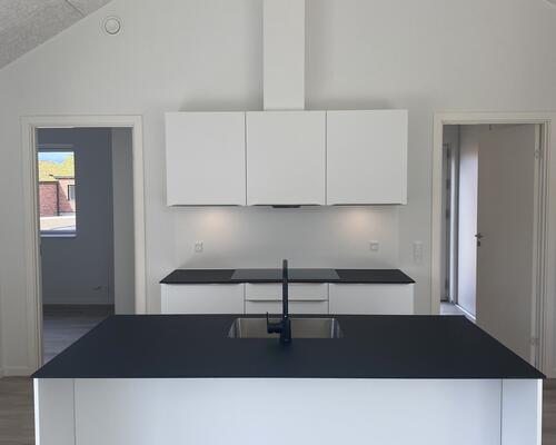 Eksklusivt rækkehus med privat terrasse.