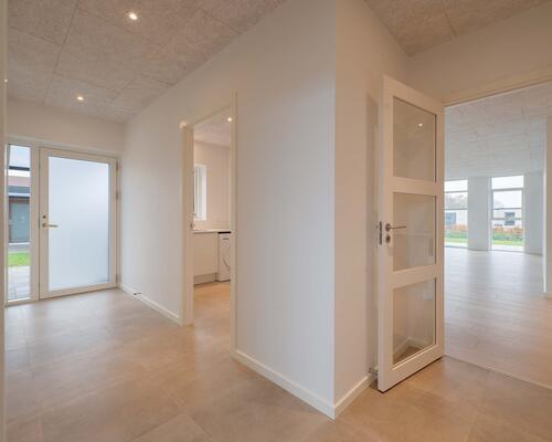 VELKOMMEN TIL ORKIDEEN - NYBYGGET, ENERGIVENLIGE OG MODERNE RÆKKEHUSE TIL LEJE I ARNBJERG