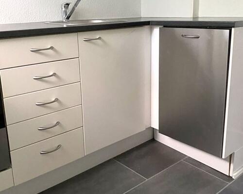 Lys 2-værelses lejlighed i Aalborg SØ