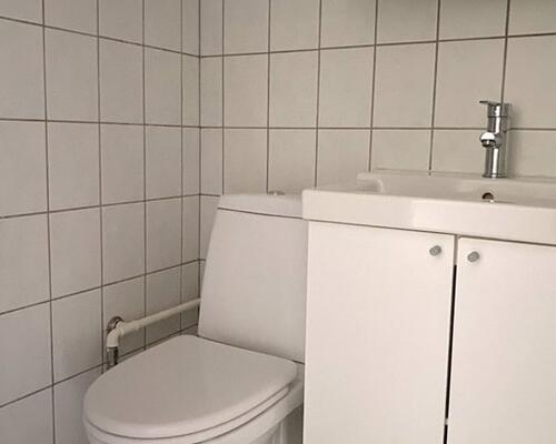 Lys 2-værelses lejlighed i Aalborg SØ