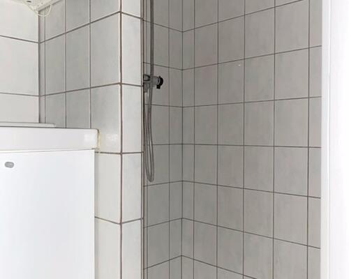 Lys 2-værelses lejlighed i Aalborg SØ