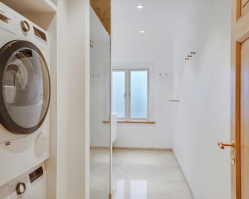 Istandsat 2-værelses med stort køkken-alrum