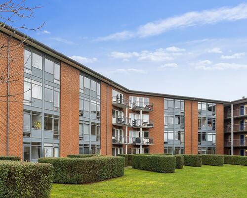Studiebolig med egen terrasse
