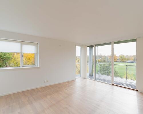 Rummeligt rækkehus i familievenligt kvarter i Ålsgårde