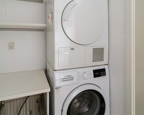 Rummeligt rækkehus i familievenligt kvarter i Ålsgårde