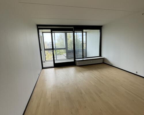 Stor delevenlig 4. værelses lejlighed