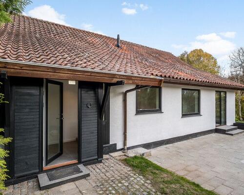 Nyistandsat villa i Sørup med 4 soveværelser