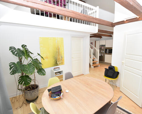 Eksklusiv taglejlighed med loft til kip i Aalborg