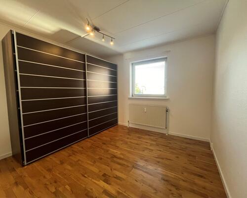 Skøn 3 vær. lejlighed på 81 m2 med stor syd/vestvendt altan.