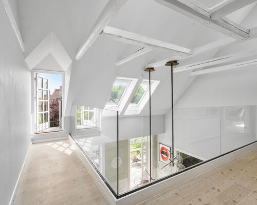 10 værelses lejlighed i Frederiksberg