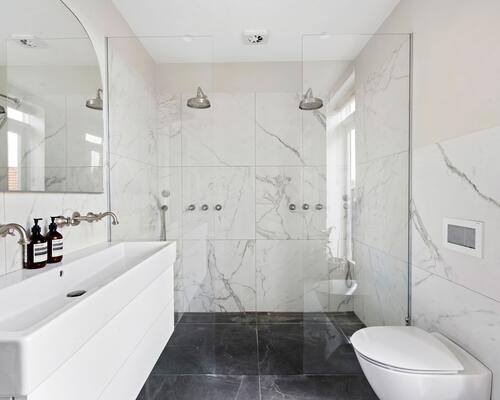 10 værelses lejlighed i Frederiksberg