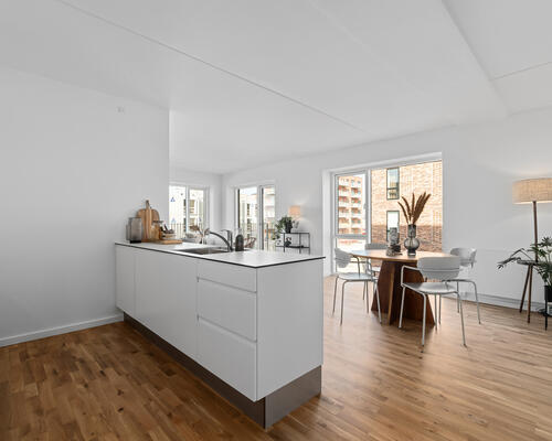 4 værelses lejlighed i København S