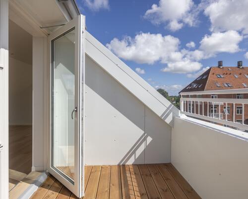 Flot nybygget luksus lejlighed i Sygehusparken