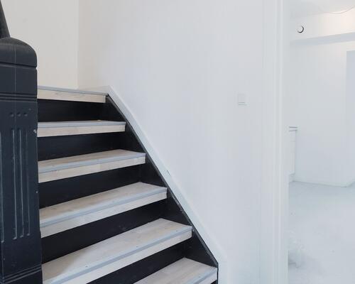 Stort renoveret hus med mange muligheder - dejlig lukket have