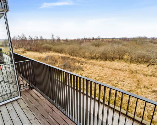 2 vær bolig i UN17 Lunden - et bofællesskab for dig over 40 år  - Mulighed for separat stue og spiseplads i 1. række til Fælled