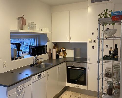 Delevenlig lejlighed med stor altan