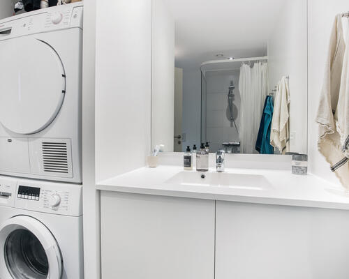 Flot og delevenlig 4-værelses lejlighed i Bryggerhaven