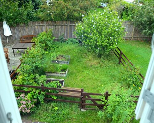 KUN EXPATS Dejlig lejlighed med nyere stort køkken alrum