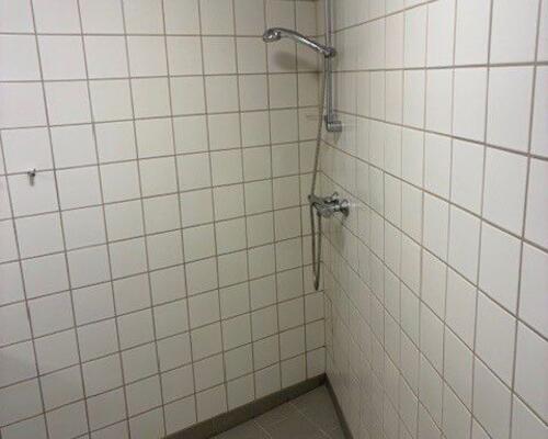 Velholdt 2-værelses på 45 m2 med separat køkken og lyse rum