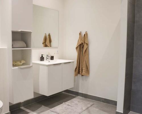 Skønt 3-værelses rækkehus. Obs. alle billeder og plantegninger er vejledende.