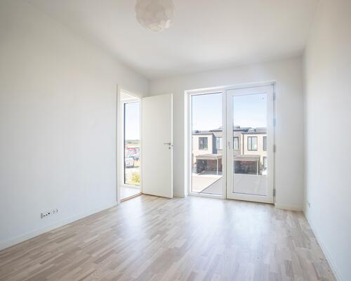 Flot enderækkehus i Hasseris Enge, til den store familie - husdyr tilladt