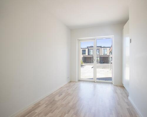 Flot enderækkehus i Hasseris Enge, til den store familie - husdyr tilladt