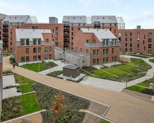 Flot 4-værelses lejlighed i Aarhus midtby