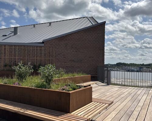 Skøn 1-værelses med hems og terrasse