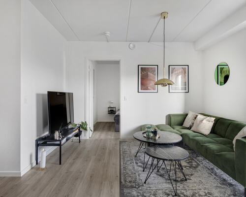 Fed 3-værelses lejlighed med walk-in og stor altan på Eternitten